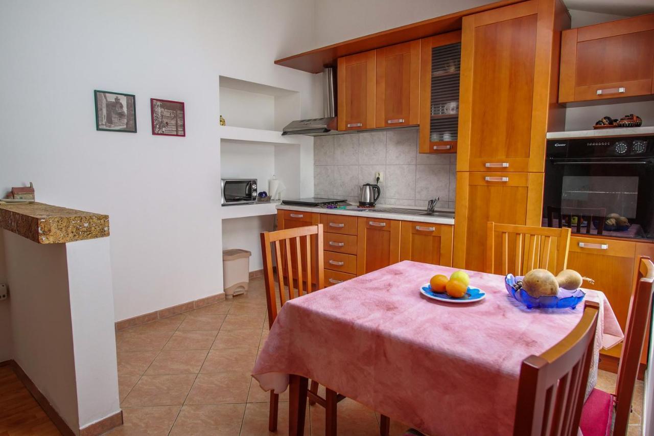 Apartment Amu Pula